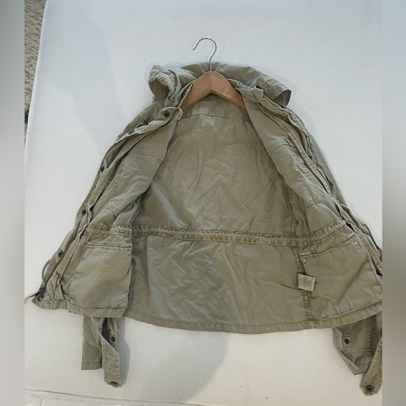 Women’s tan spring jacket - Picture 3 of 4